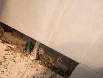 东至楼顶漏水维修公司分享下修复水管漏水的几种小方法